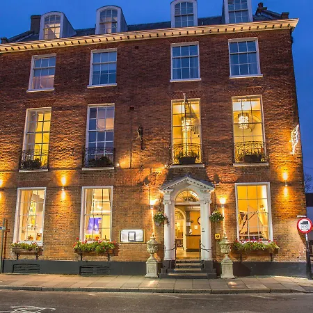 Harbour Hotel & Spa Chichester-2